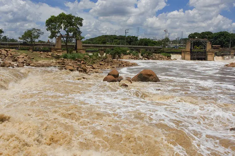 
	Rio Tiet&ecirc; em Salto, no interior de S&atilde;o Paulo
 (Miguel Schincarol/Agência Perspectiva)