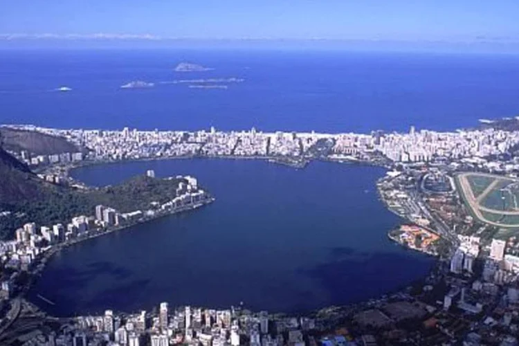 Rio de Janeiro: o fundo comprou 15 conjuntos da Torre Rio Sul, situada em Botafogo (.)