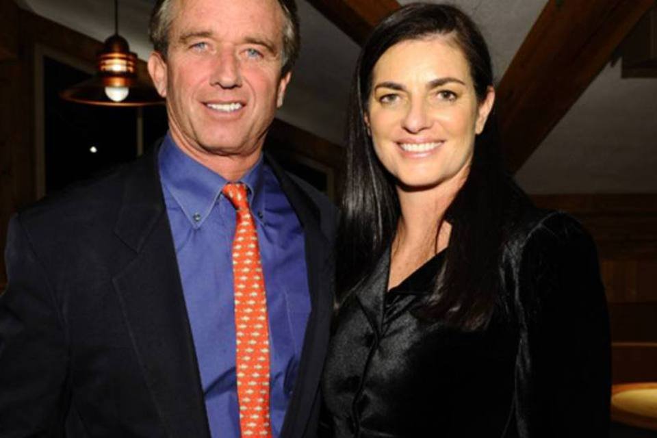 Ex-mulher de Robert Kennedy Jr. é encontrada morta em casa