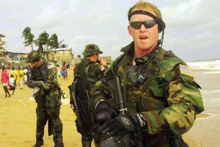 
	Robert O&#39;Neill: ele afirmou em novembro ao jornal Washington Post que foi ele quem atirou no l&iacute;der da Al-Qaeda em seu esconderijo de Abbottabad
 (Reprodução/Twitter)