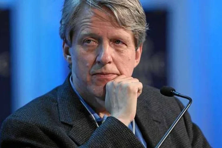 
	Robert Shiller: professor de Yale &eacute; um dos expoentes da corrente que defende que os investidores s&atilde;o irracionais
 (Divulgação Forum Econômico Mundial/Wikimedia Commons)