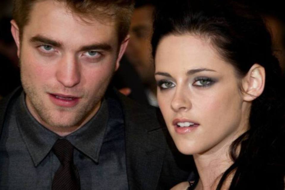 Kristen Stewart e Robert Pattinson são vistos juntos