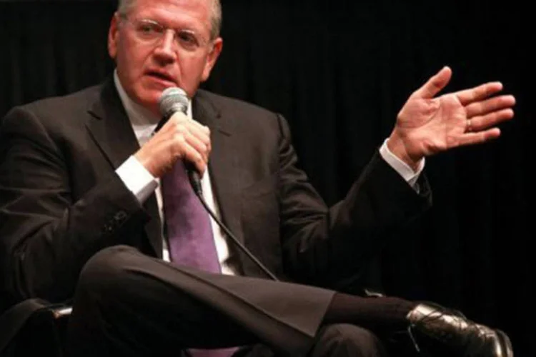 
	O diretor Robert Zemeckis: com a primeira cena, que combina nus frontais e carreira de coca&iacute;na, &quot;Flight&quot; &eacute; um caso isolado no panorama atual dos est&uacute;dios de Hollywood
 (©AFP/Getty Images / Robin Marchant)