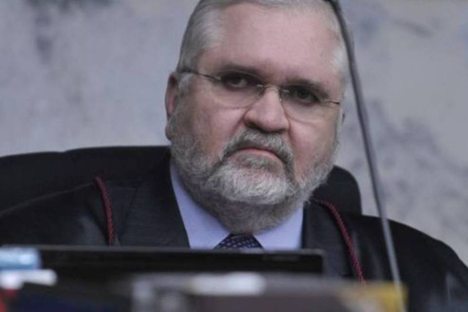 FHC e Gurgel são convidados para comissão mista no Congresso