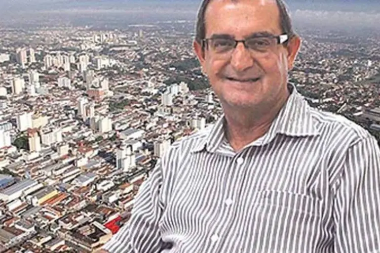 Roberto Peixoto foi preso na última terça-feira em operação da Polícia Federal (Reprodução/Blog do PMDB-Taubaté)