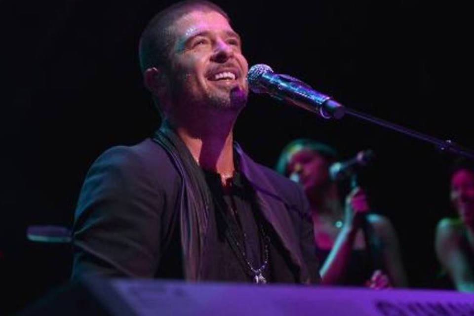Robin Thicke reconhece que não escreveu Blurred Lines