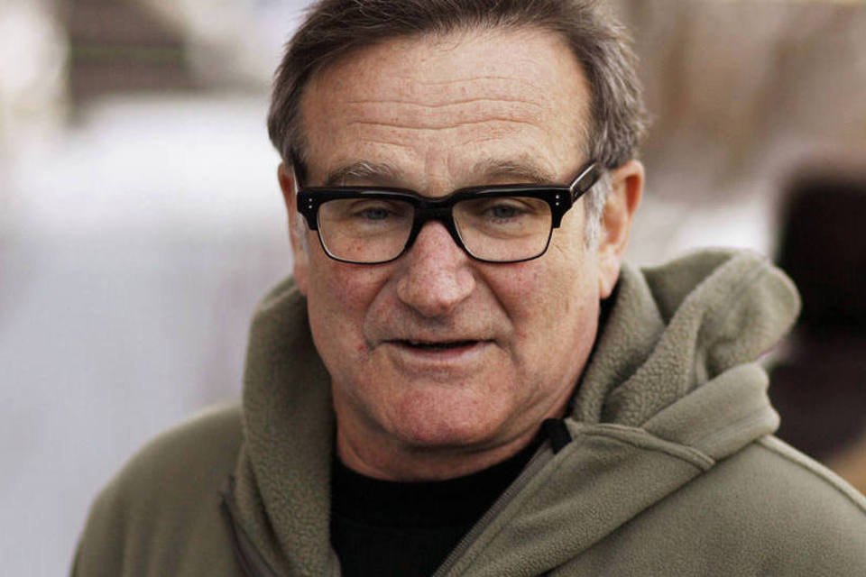 Relatório indica que Robin Williams se enforcou com cinto