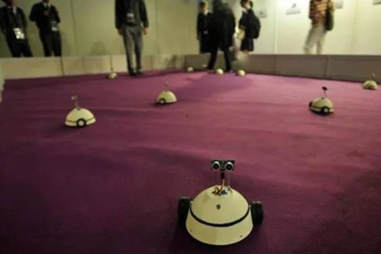 Robôs em uma feira em Hong Kong (Divulgação)