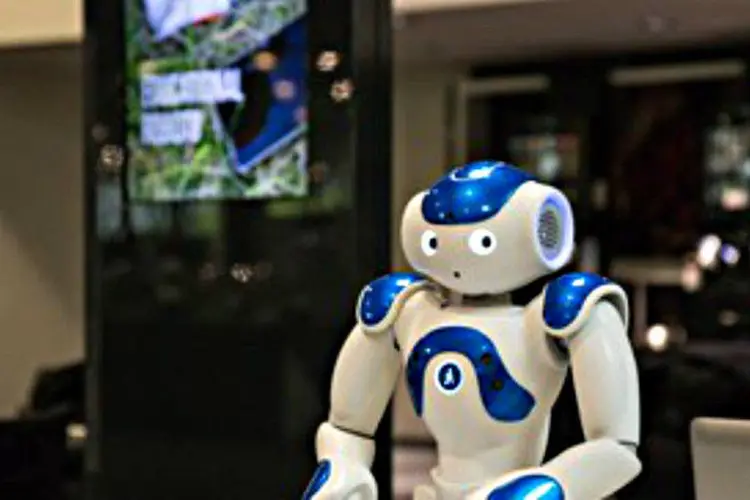 Robô em evento da indústria robótica em Lausanne, na Suíça (Divulgação/NCCR Robotics)
