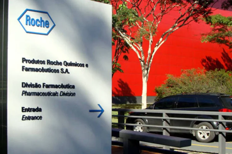 Placa do prédio da sede da Roche, em São Paulo (Bárbara Ladeia/EXAME.com)