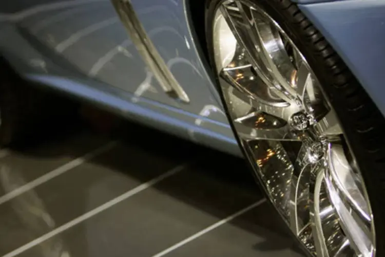 Carros de luxo: câmbio encareceu os modelos importados, agravando o cenário (Getty Images)