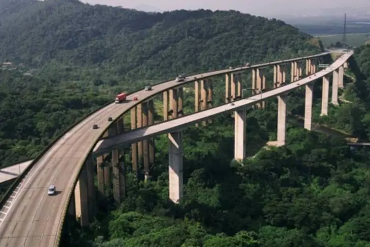 
	A rodovia dos Imigrantes &eacute; uma das estradas operadas pela EcoRodovias
 (Divulgação/EXAME)