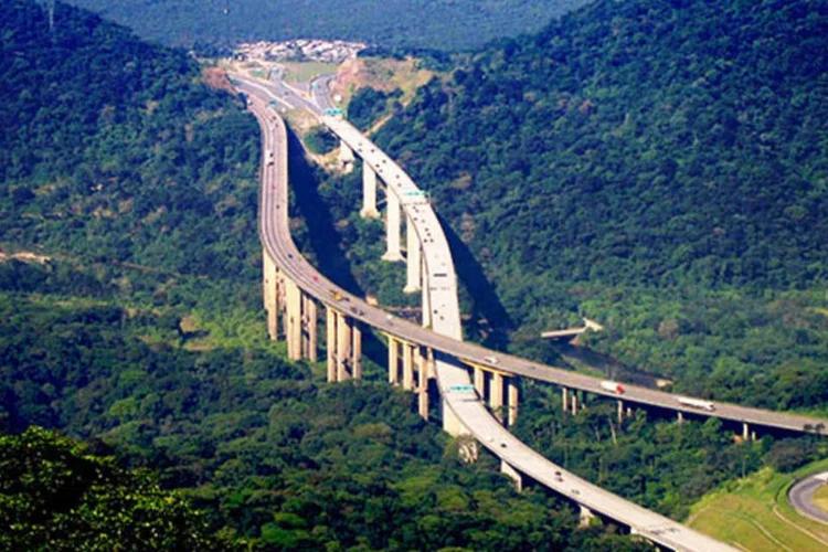 A rodovia dos Imigrantes
