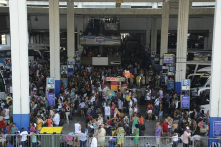 
	Rodovi&aacute;ria Novo Rio no carnaval: para rela&ccedil;&otilde;es rep&uacute;blicas do Cons&oacute;rcio Novo Rio, movimento ser&aacute; similar ao desse feriado
 (Fernando Frazão/Agência Brasil/Agência Brasil)