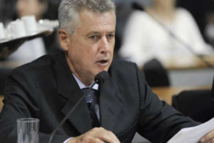 
	Rodrigo Rollemberg, do PSB: candidato assumiu a lideran&ccedil;a da disputa ap&oacute;s a cassa&ccedil;&atilde;o da candidatura de Jos&eacute; Roberto Arruda
 (José Cruz/Agência Senado)