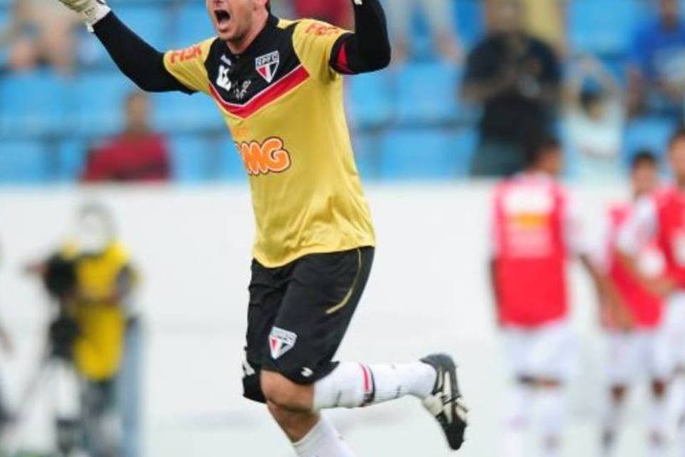 8 esportistas que, a exemplo de Rogério Ceni, conquistaram marcas históricas