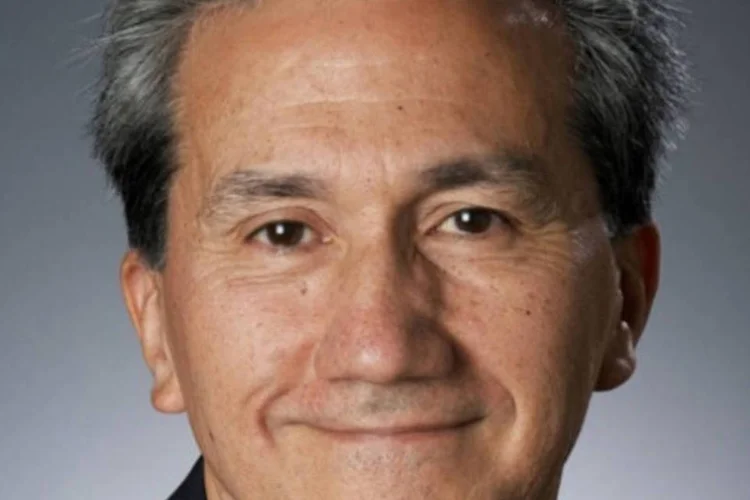 
	Erasmo Rojas, diretor da 4G Americas: Funcion&aacute;rios de operadoras est&atilde;o treinados para vender planos de voz, diz Rojas
 (Divulgação)