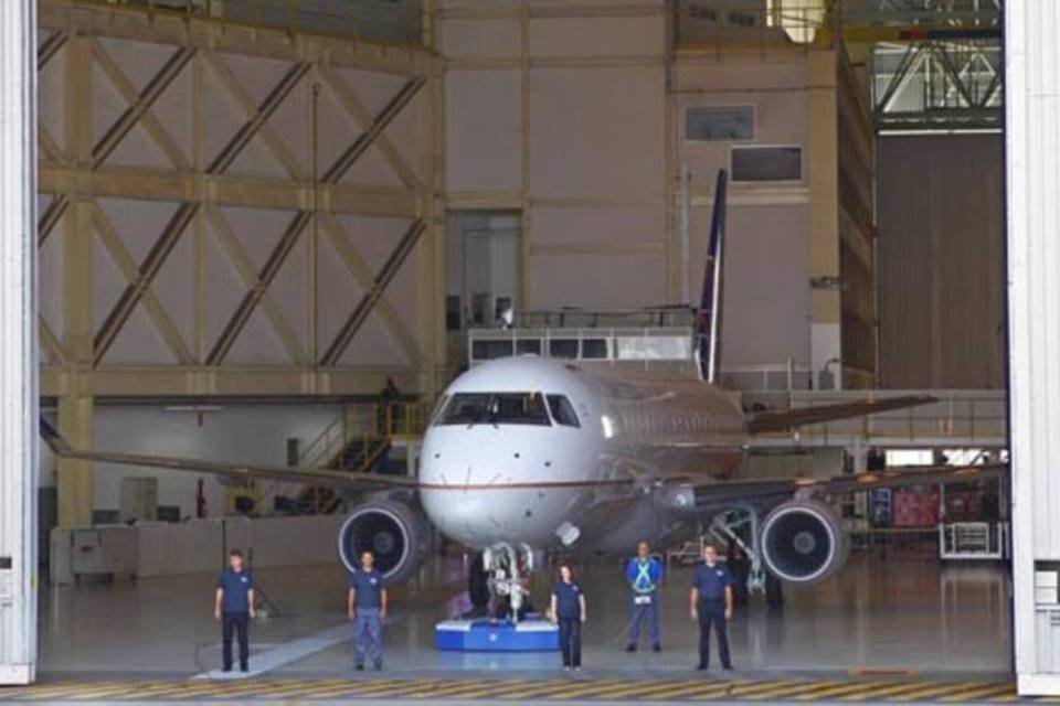 Com nova ponta de asa, jato da Embraer usa menos combustível
