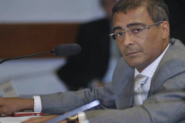 Romário: quase irreconhecível após a cirurgia (José Cruz/ABr)