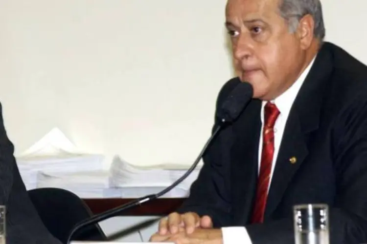 
	O ex-deputado Romeu Queiroz recebeu propina de assessores tr&ecirc;s vezes entre 2003 e 2004
 (Wilson Dias/Agência Brasil)