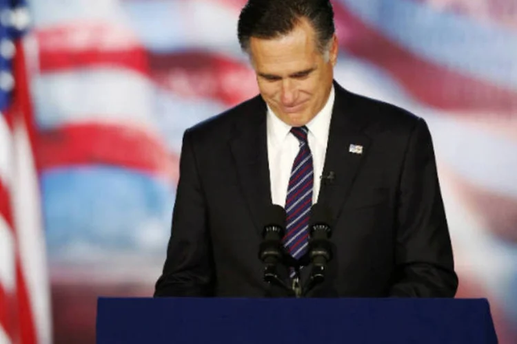 O candidato republicano Mitt Romney faz seu discurso de derrota nas eleições em Boston, Massachusetts (REUTERS/Mike Segar)