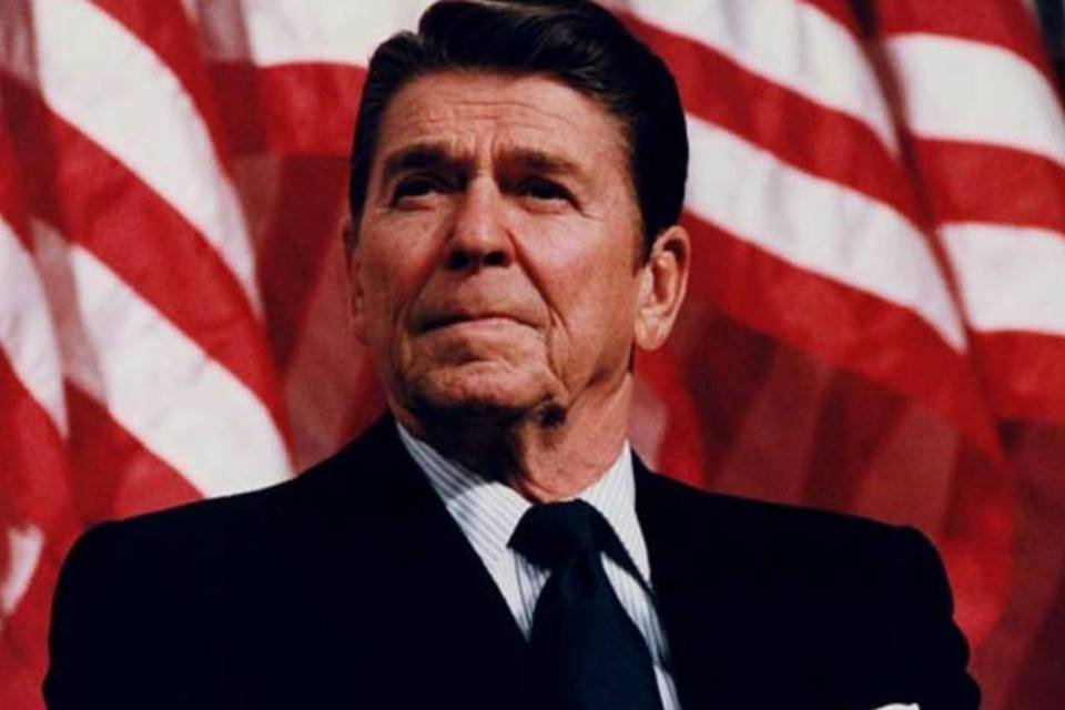 Juiz decide libertar homem que tentou assassinar Reagan