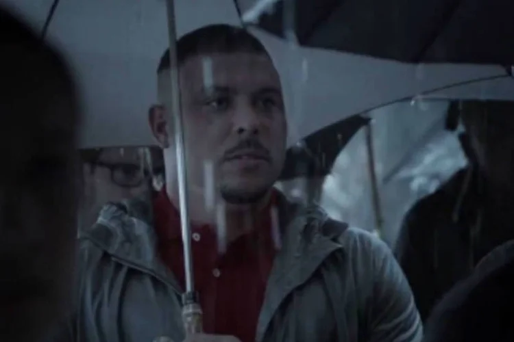 Comercial da Claro: campanha objetiva destacar internet móvel da operadora, que conta com o "4G mais veloz do mundo", segundo relatório (Reprodução/YouTube/Claro Brasil)