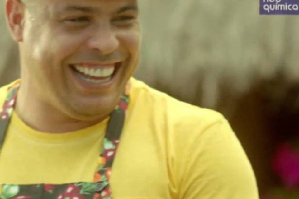 Música dos Titãs embala filme da Neo Química com Ronaldo: filme retrata situações comuns do cotidiano das famílias brasileiras (Reprodução/YouTube/Hyper marcas)
