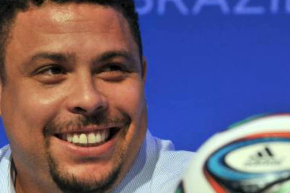 
	Ronaldo: ele havia dito que sentia &quot;vergonha&quot; dos atrasos da Copa
 (AFP)