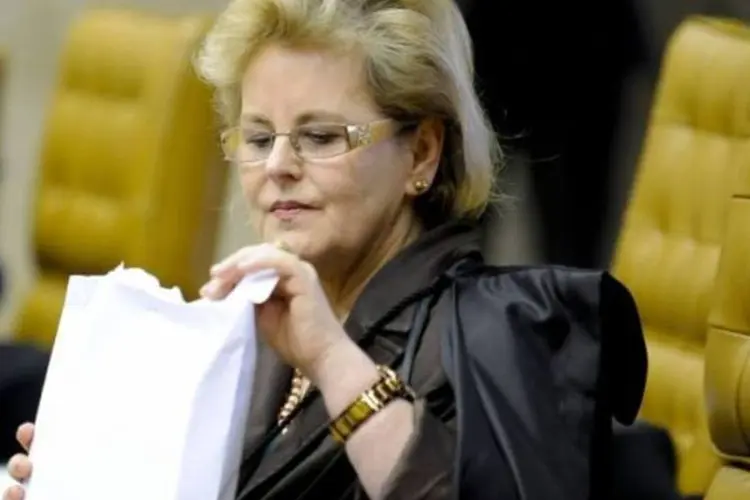 A ministra Rosa Maria Weber no STF, durante julgamento do mensalão (Fabio Rodrigues Pozzebom/Agência Brasil)