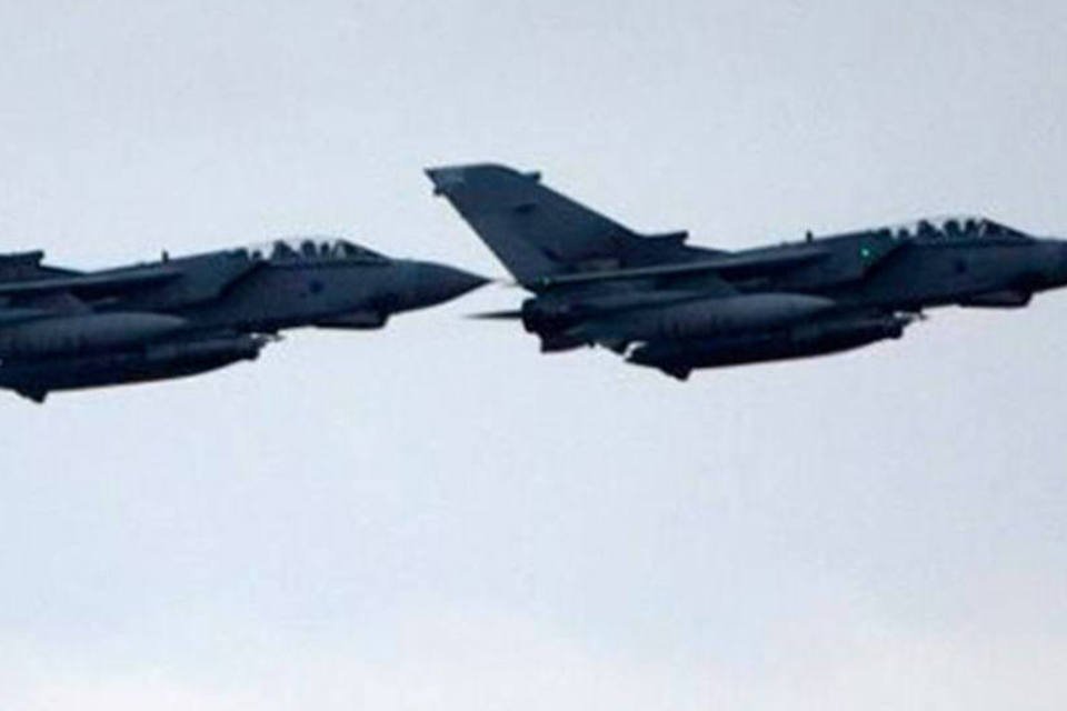 Aviões britânicos atacam posições do EI no Iraque