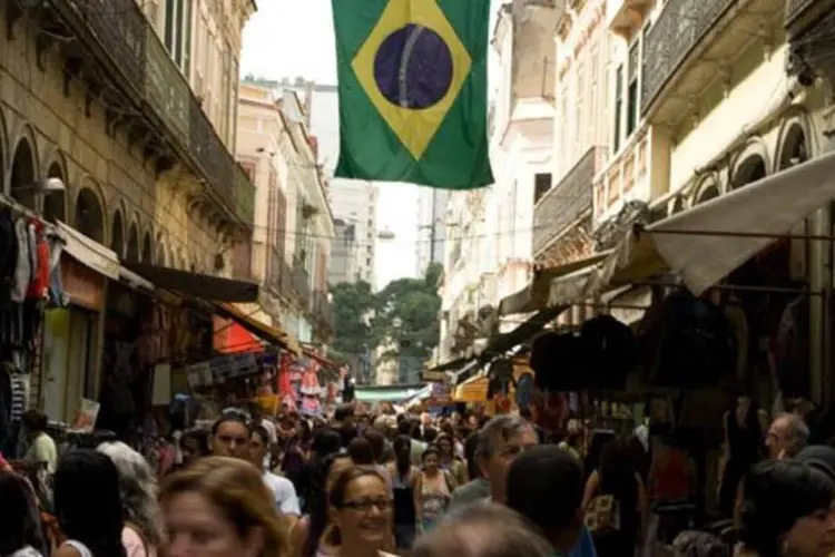 Rua da Alfândega, no Rio: varejistas também pedem reforma trabalhista (Marcelo Correa/EXAME)