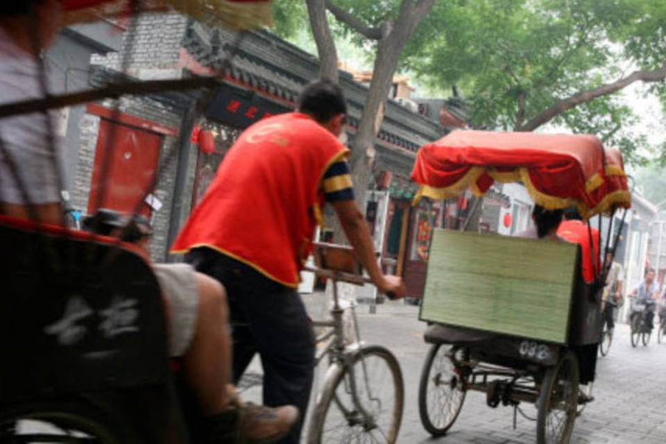 China proíbe turismo em tradicional rua de Pequim