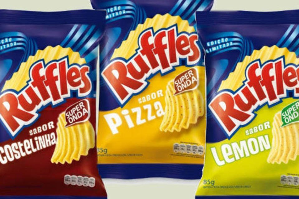 Ruffles lança edições limitadas com sabores "limão", "costelinha" e "pizza"