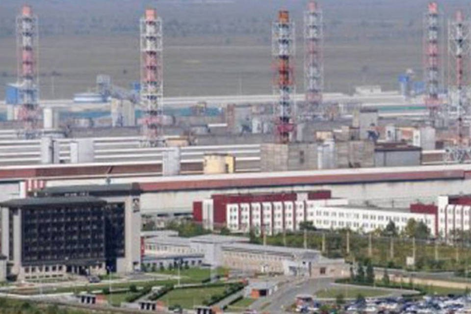 Rusal reduzirá produção após queda do lucro