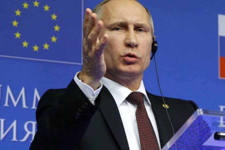 Uso da força no sudeste da Ucrânia é grave crime, diz Putin