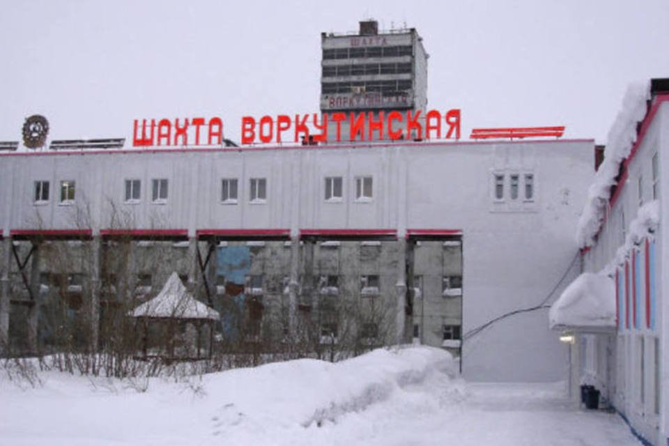 Explosão deixa 9 mortos em mina de carvão na Rússia