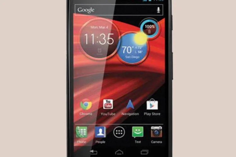 
	O Motorola Razr HD ter&aacute; sistema operacional Android, uma tela de 4,7 polegadas de resolu&ccedil;&atilde;o HD de 720 pixels
 (Divulgação)