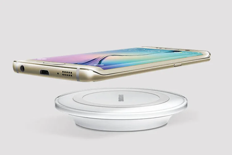 
	Galaxy S6: a perspectiva m&eacute;dia de analistas para o lucro operacional da Samsung no segundo trimestre &eacute; de 7,2 trilh&otilde;es de wons, acima dos 6 trilh&otilde;es do primeiro trimestre
 (Divulgação/Samsung)