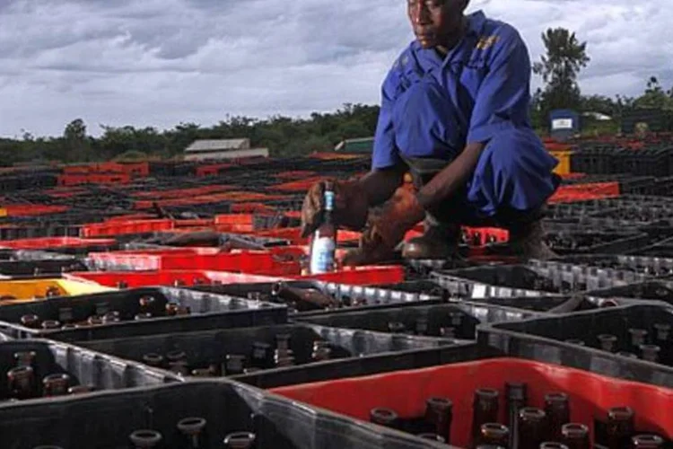 SABMiller: “uma mulher que vende cerveja fora da cervejaria em Gana pagou mais imposto de renda no ano passado do que a empresa”, disse a ActionAid 

 (DIVULGAÇÃO)