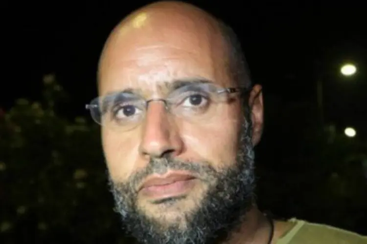 Saif al-Islam, filho de Muammar Kadafi, seria o sucessor do pai no regime (AFP)