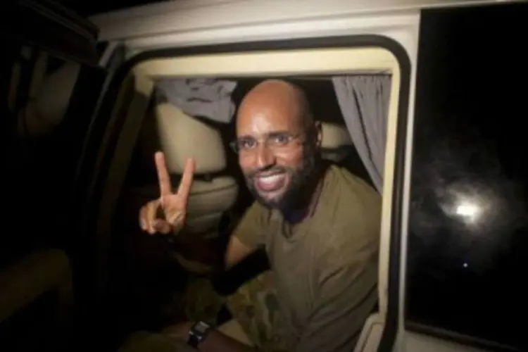 Saif al-Islam Kadafi foi detido neste sábado na Líbia por uma brigada de milicianos (AFP)