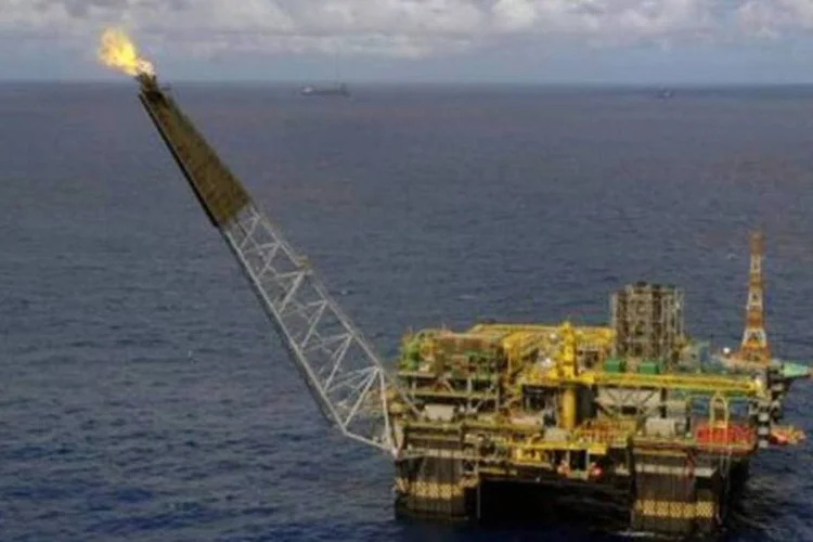 No dia 23, a ANP suspendeu as atividades de perfuração da Chevron no Campo de Frade até que sejam identificadas as causas e os responsáveis pelo vazamento de petróleo  (AFP)