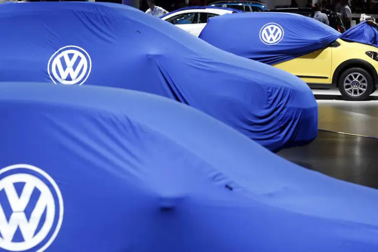 
	Ve&iacute;culos da Volkswagen: at&eacute; agora, a Volkswagen informou que 11 milh&otilde;es de ve&iacute;culos com motor EA 189 foram atingidos
 (Paulo Whitaker/Reuters)