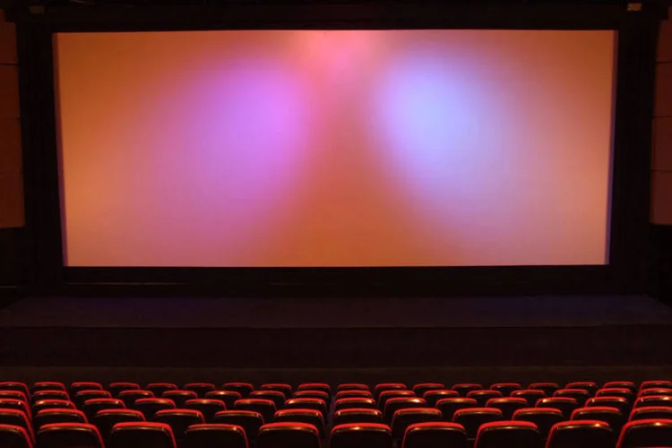 
	Cultura em falta: apenas 10% das cidades possui cinema
 (FreeImage/Reprodução)