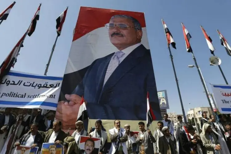 Ali Abdullah Saleh: documento avalia que ex-presidente recebeu subornos em troca de direitos exclusivos de prospecção (Khaled Abdullah/Reuters)