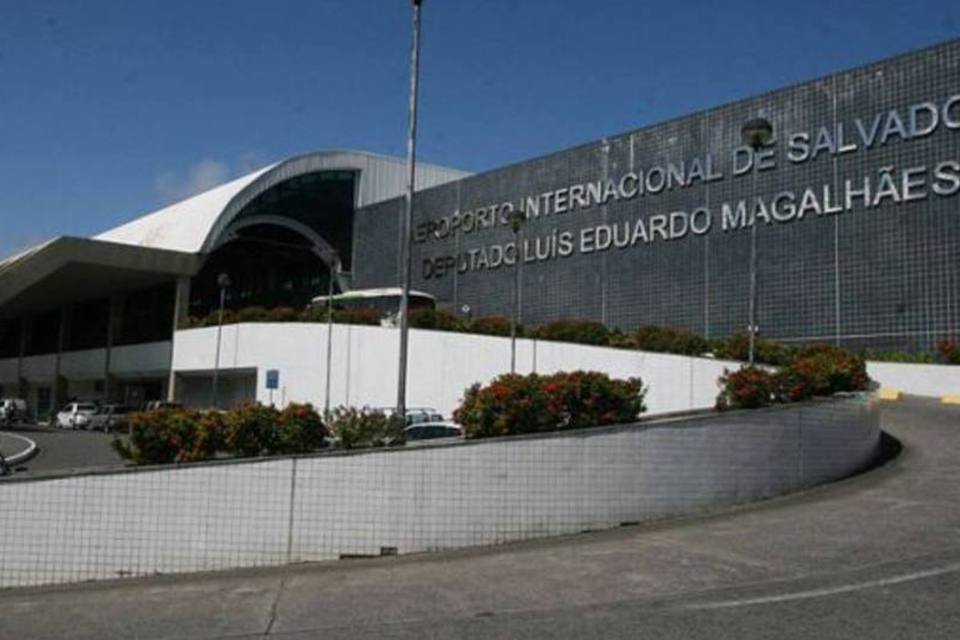 Anac reajusta tarifas dos aeroportos de Salvador e Florianópolis
