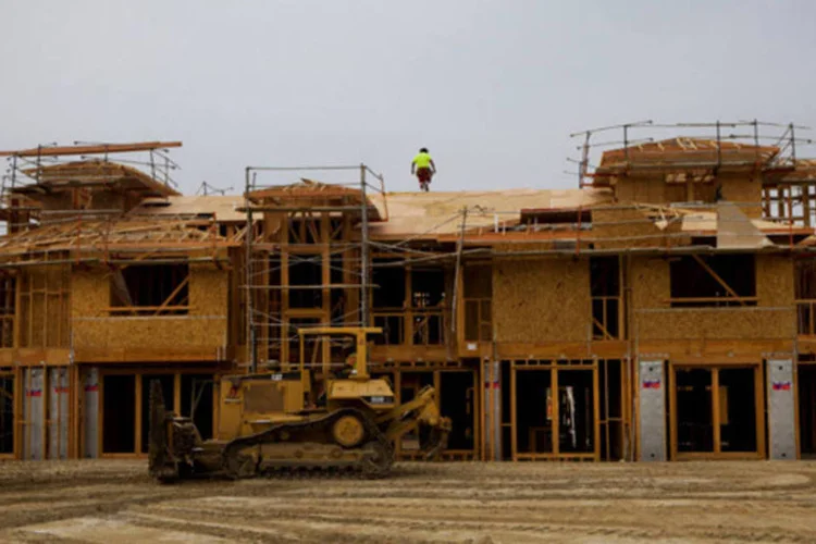 
	Constru&ccedil;&atilde;o de moradia nos EUA:&nbsp;taxa anualizada de constru&ccedil;&atilde;o ficou em 1,03 milh&atilde;o de unidades em outubro
 (Sam Hodgson/Bloomberg)