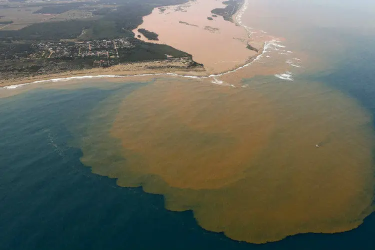 
	Ag&ecirc;ncia Nacional de &Aacute;guas: as concentra&ccedil;&otilde;es mais altas de ars&ecirc;nio, mangan&ecirc;s e ferro encontradas nesse monitoramento estavam em locais n&atilde;o afetados pelos rejeitos da barragem
 (Ricardo Moraes/Reuters)