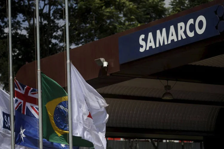 
	Entrada de pr&eacute;dio da Samarco em MG: a empresa e suas donas, Vale e BHP Billiton, entregaram a conclus&atilde;o da investiga&ccedil;&atilde;o contratada por elas para avaliar causas da trag&eacute;dia.
 (Ricardo Moraes/REUTERS)